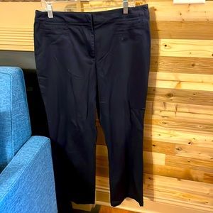 Size 14W Navy blue Dressbarn dress pants with front pockets
